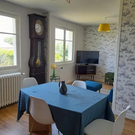 Ferienhaus La Maison Aux Volets Bleus