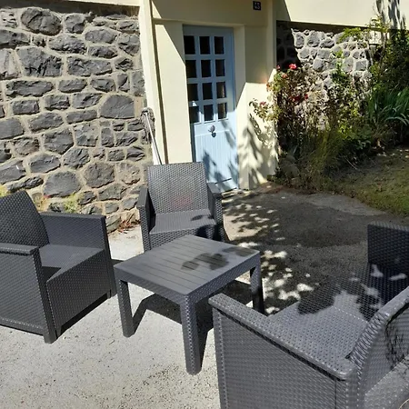 Ferienhaus La Maison Aux Volets Bleus